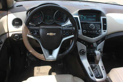 2011 Chevrolet Cruze, $2464. Photo 10