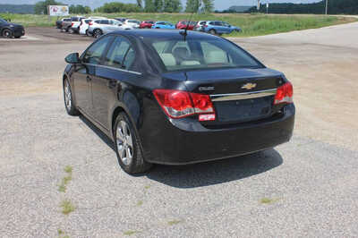 2011 Chevrolet Cruze, $2464. Photo 8
