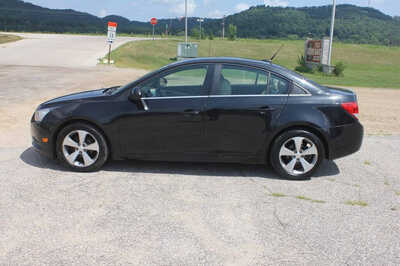 2011 Chevrolet Cruze, $2464. Photo 9