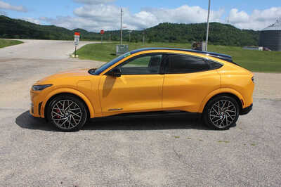 2021 Ford Mustang Mach-E, $28964. Photo 8