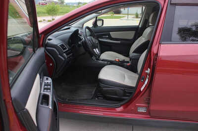 2016 Subaru Crosstrek, $9999. Photo 5