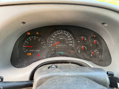 2008 Chevrolet TrailBlazer, $2000. Photo 8