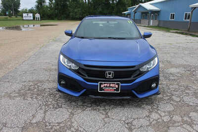 2017 Honda Civic, $12499. Photo 2