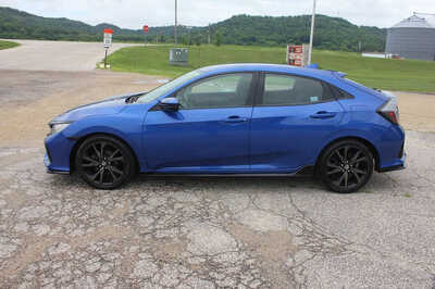 2017 Honda Civic, $12499. Photo 8