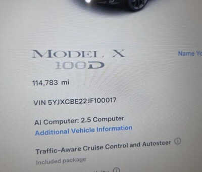 2018 Tesla Model X, $23999. Photo 3