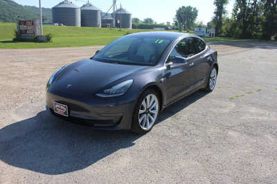 2018 Tesla Model 3, $14964. Photo 1