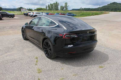 2019 Tesla Model 3, $19964. Photo 7