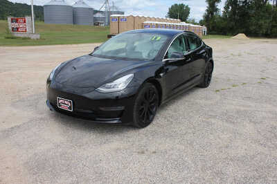 2019 Tesla Model 3, $19964. Photo 1