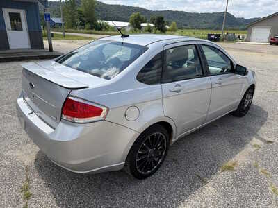2009 Ford Focus, $2999. Photo 3