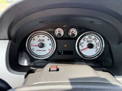 2009 Ford Focus, $2999. Photo 7