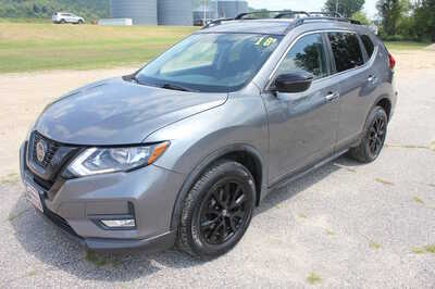 2018 Nissan Rogue, $12499. Photo 6
