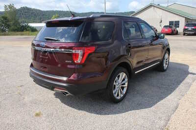 2018 Ford Explorer, $14999. Photo 5