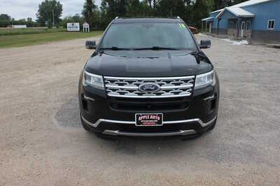2018 Ford Explorer, $13999. Photo 2