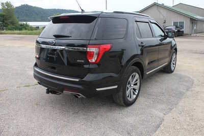 2018 Ford Explorer, $13999. Photo 5