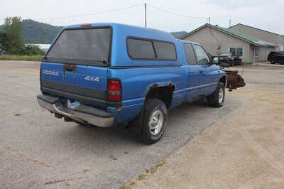 2001 Dodge 1500 Ext Cab, $4499. Photo 5