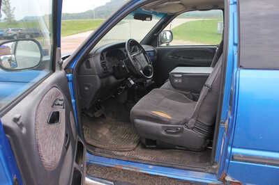 2001 Dodge 1500 Ext Cab, $4499. Photo 9