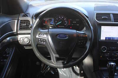 2018 Ford Explorer, $12999. Photo 10