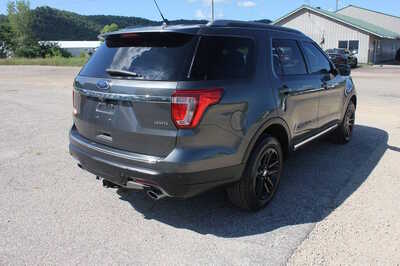 2018 Ford Explorer, $12999. Photo 5