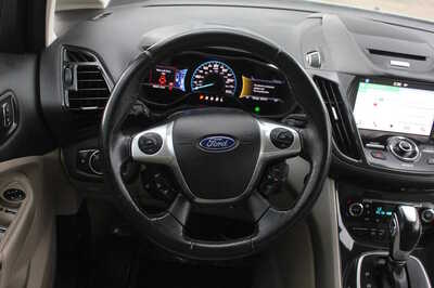 2016 Ford C-MAX, $9999. Photo 10