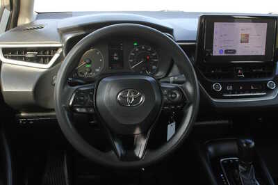 2023 Toyota Corolla, $16999. Photo 10