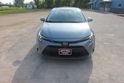 2023 Toyota Corolla, $16999. Photo 2