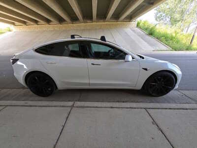 2018 Tesla Model 3, $15999. Photo 3