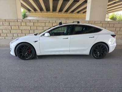 2018 Tesla Model 3, $15999. Photo 1