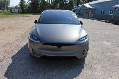 2016 Tesla Model X, $15999. Photo 2