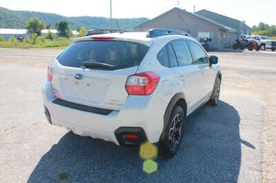 2014 Subaru XV Crosstrek, $9999. Photo 5