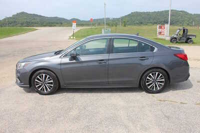 2018 Subaru Legacy, $12499. Photo 8