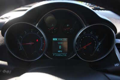 2013 Chevrolet Cruze, $4999. Photo 11