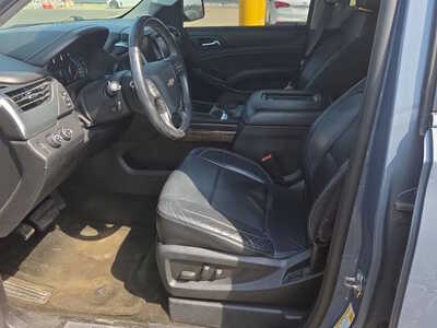 2015 Chevrolet Tahoe, $11999. Photo 5