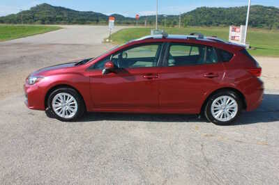 2018 Subaru Impreza, $8999. Photo 8