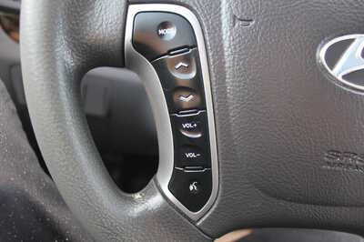 2012 Hyundai Santa Fe, $3999. Photo 12