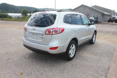2012 Hyundai Santa Fe, $3999. Photo 5