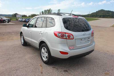 2012 Hyundai Santa Fe, $3999. Photo 7