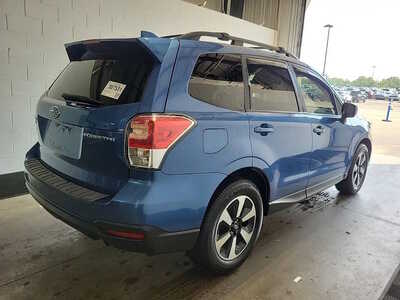 2018 Subaru Forester, $11999. Photo 3