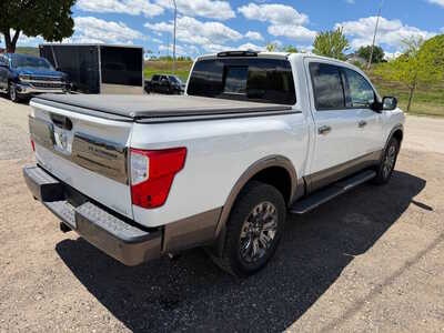 2019 Nissan Titan, $25964. Photo 4