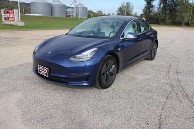 2019 Tesla Model 3, $19999. Photo 1