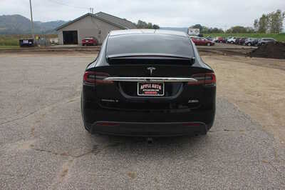 2016 Tesla Model X, $20999. Photo 6