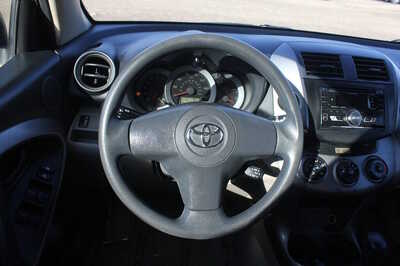 2007 Toyota RAV4, $7499. Photo 10