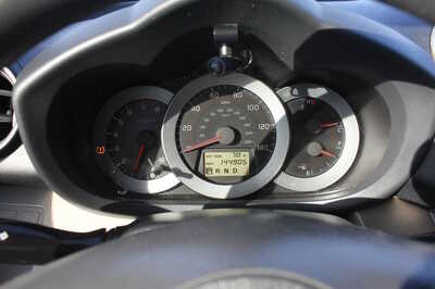 2007 Toyota RAV4, $7499. Photo 11