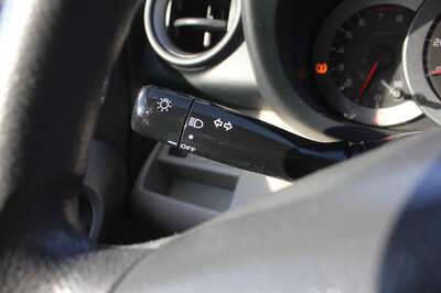 2007 Toyota RAV4, $7499. Photo 12