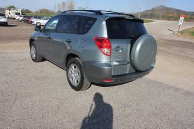 2007 Toyota RAV4, $7499. Photo 7
