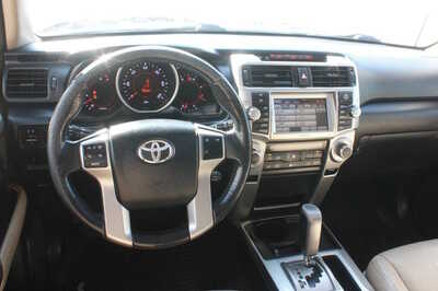 2010 Toyota 4Runner, $10999. Photo 9