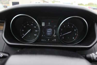 2017 Land Rover Discovery, $13999. Photo 11