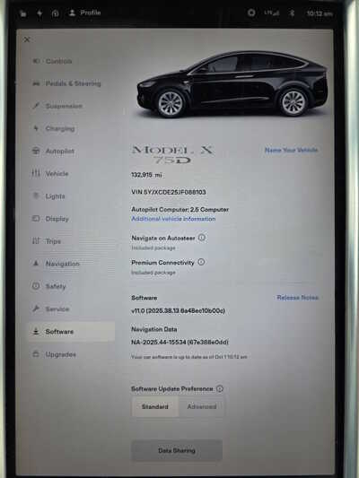 2018 Tesla Model X, $0. Photo 11