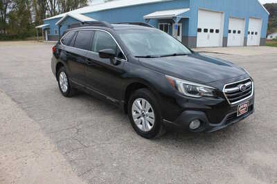 2018 Subaru Outback, $16499. Photo 3