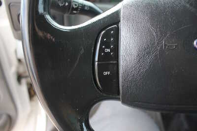 2004 Ford F-550 Super, $11999. Photo 12