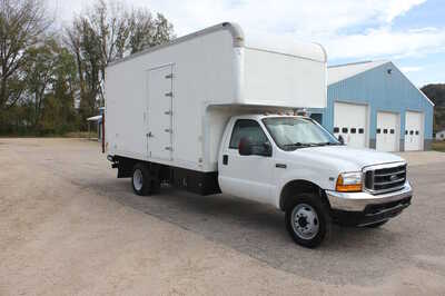2004 Ford F-550 Super, $11999. Photo 3